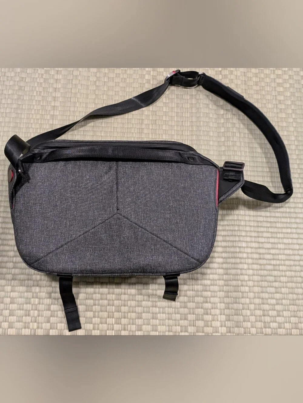 Peak Design The Everyday Sling 10L Charcoal w/ 2 Dividers